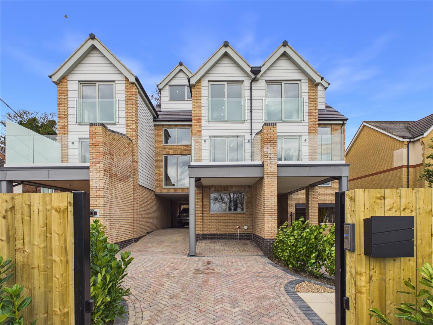 Hessle East Yorkshire, HU13 0HB